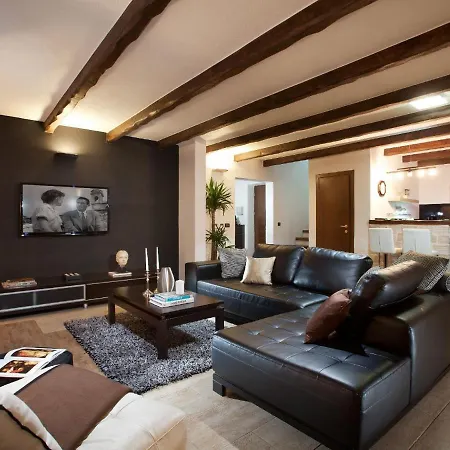 Beautiful In With Private Pool Villa