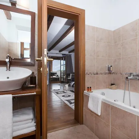 Beautiful In With Private Pool Villa *