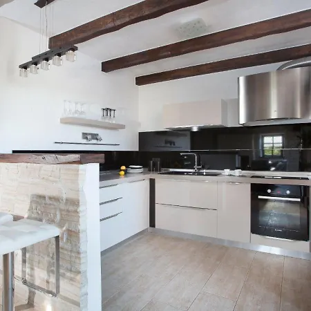 Beautiful In With Private Pool Poreč